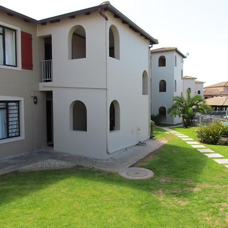 Santini Lace Self Catering Unit Plettenberg Bay Exteriör bild